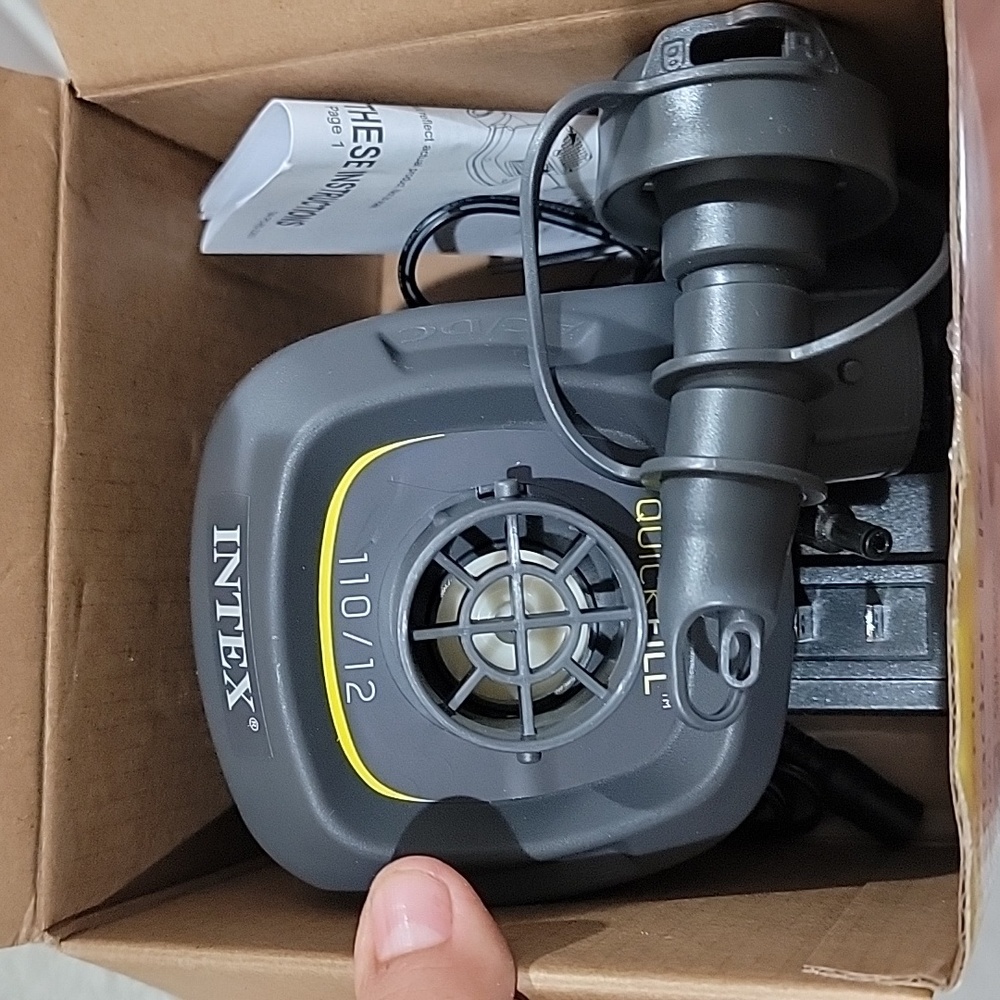 Intex Quick-Fill Electric Pump - Picture 3 of 3